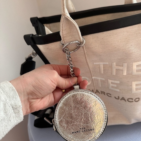 Marc Jacobs The Medium Summer Canvas Tote Bag - Picture 7 of 9